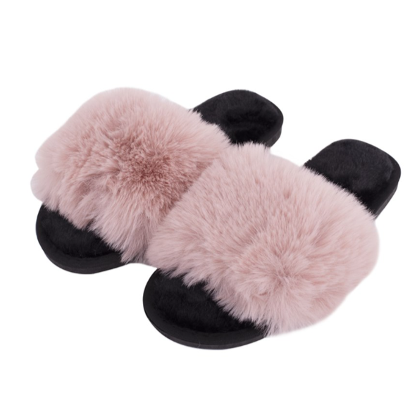 PINK FLUFFY SLIPPERS