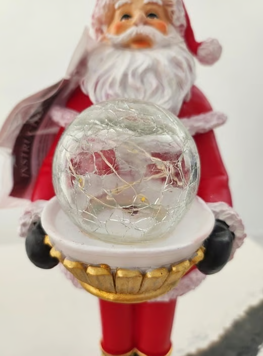 46.5cm Santa Globe Christmas Light Up