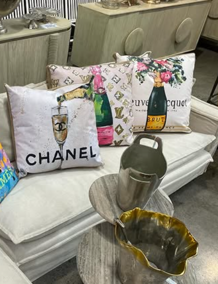 Le Forge LV Cushion