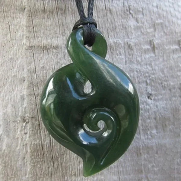 30MM GREENSTONE TWIST KORU