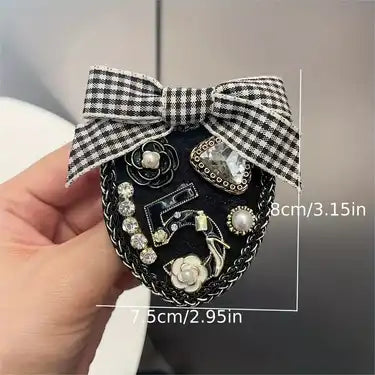 NUMBER 5 BADGE BROOCH