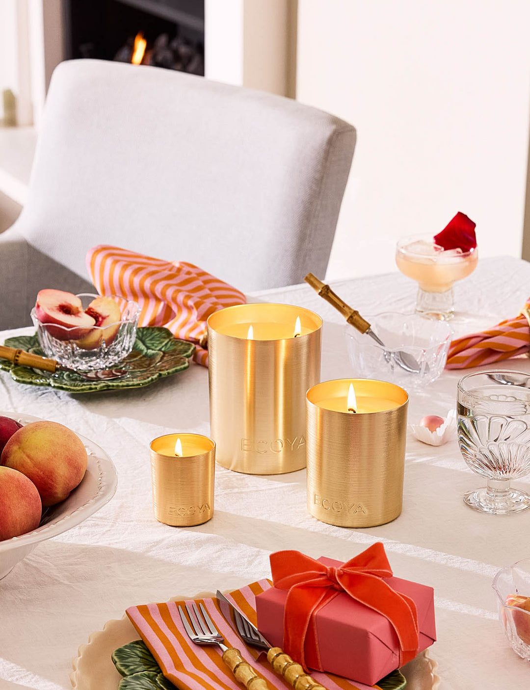 PEACHY GOLDIE CANDLE