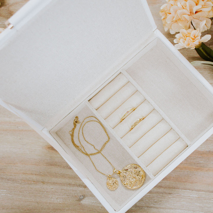 MED LACQUER JEWELLWEY BOX