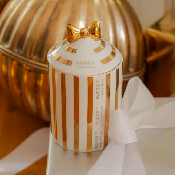 Moss St 360g Fresh Biscotti & Amber Candle