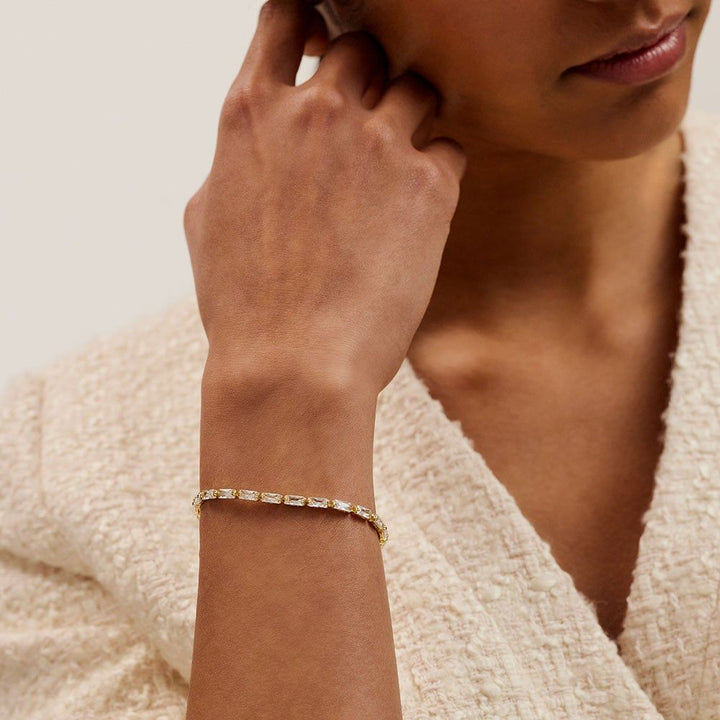 Ted Basker Isela Crystal Baguette Toggle Bracelet Gold