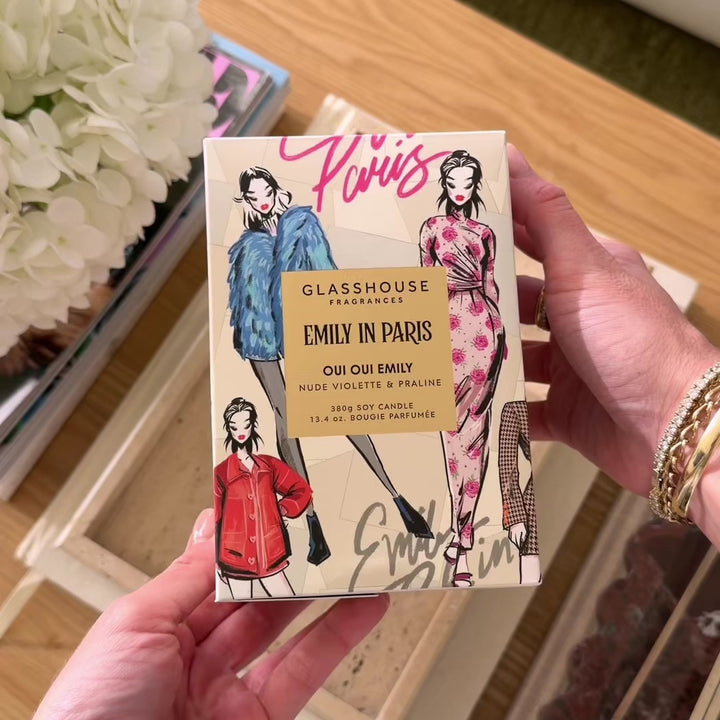 Ltd Ed | Oui Oui Emily in Paris Candle