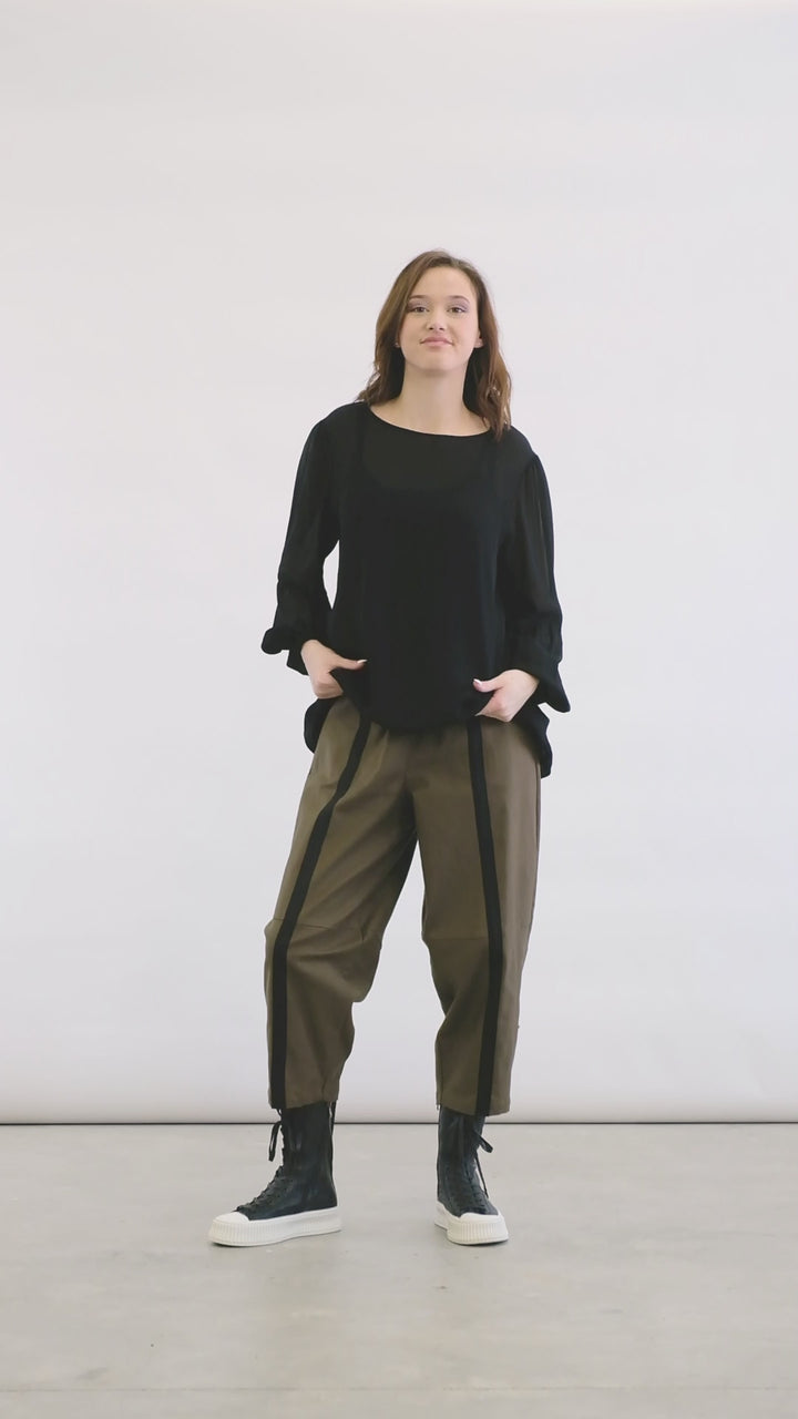 Deeanne Hobbs Bay Leaf Direction Pants
