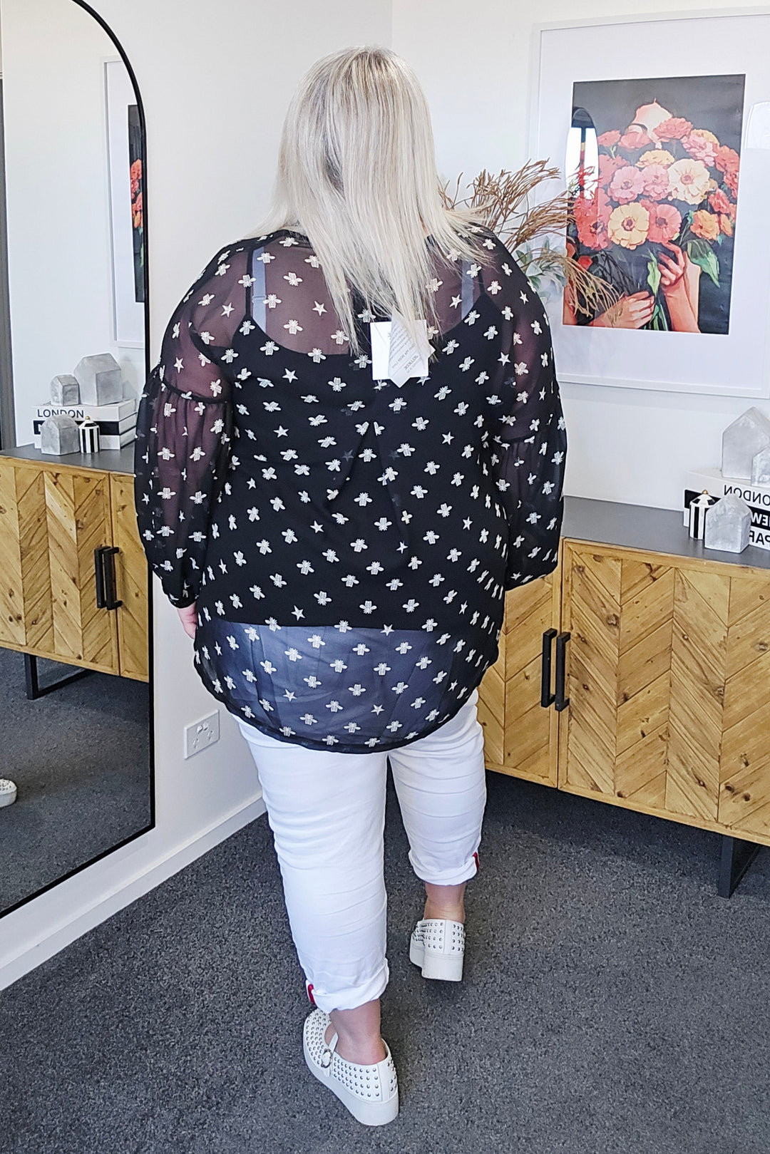 BEES TULLE TOP