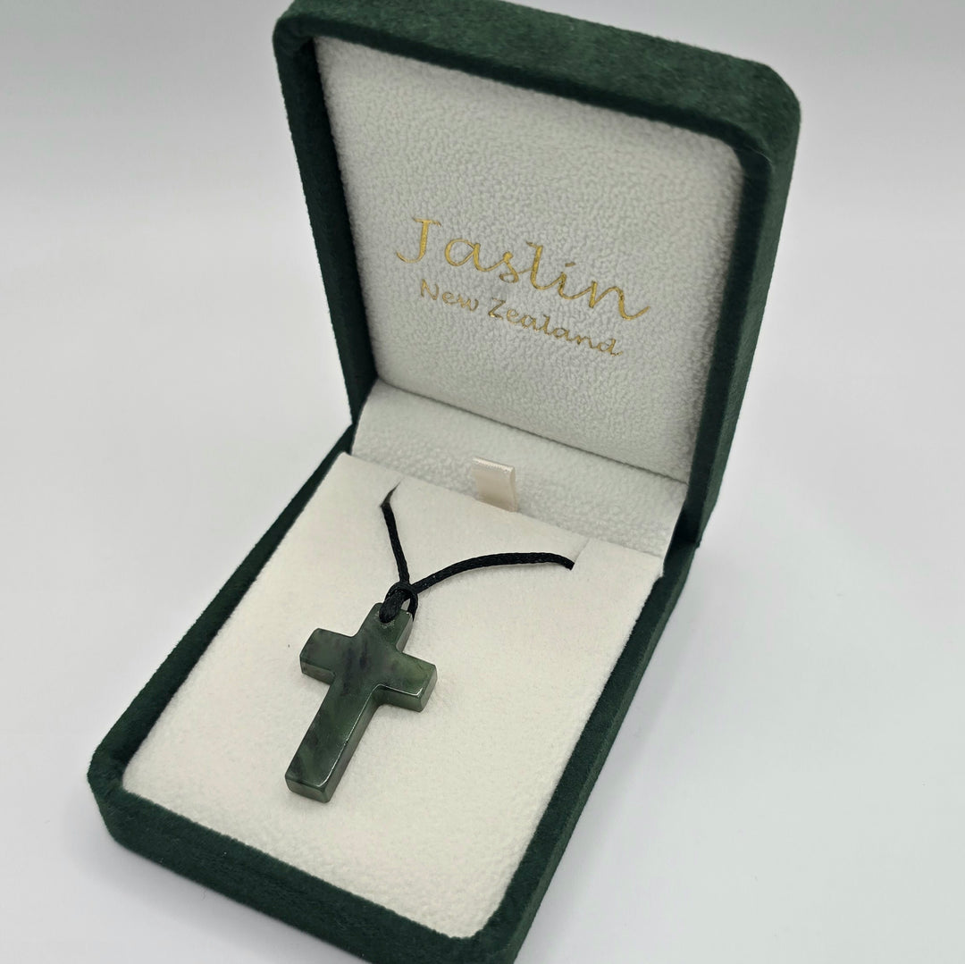 30MM GREENSTONE CROSS