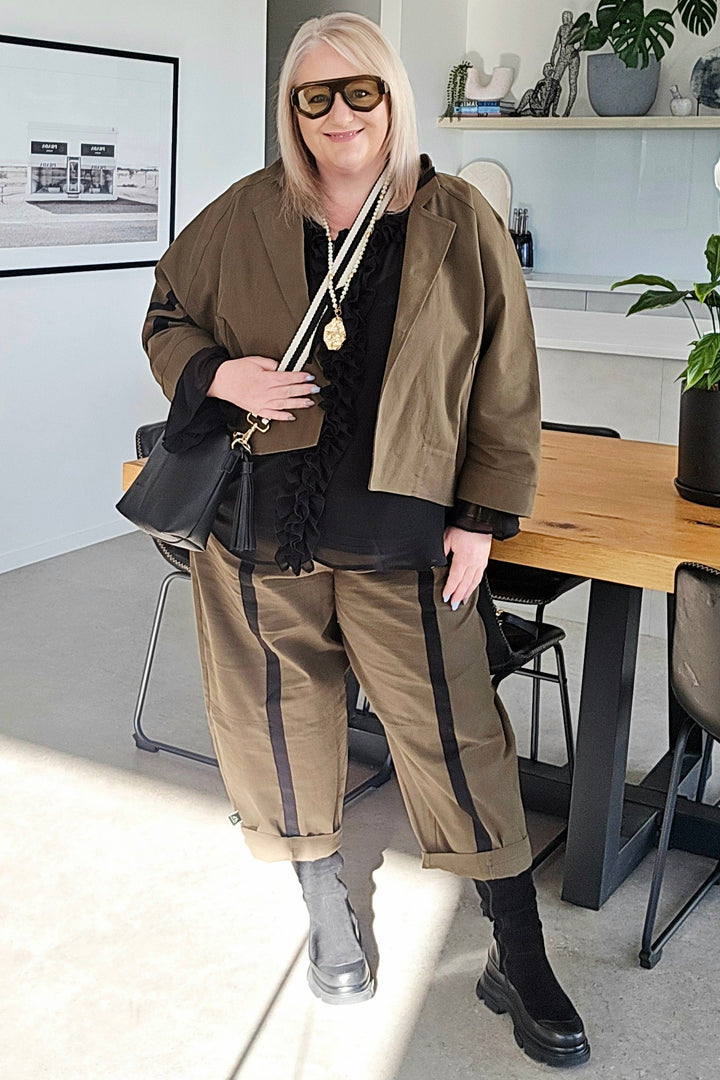 Deeanne Hobbs Bay Leaf Direction Pants