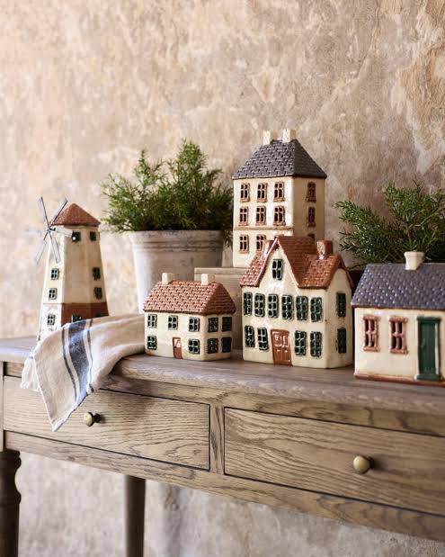 French Country Tealight Cotswolds Cottage