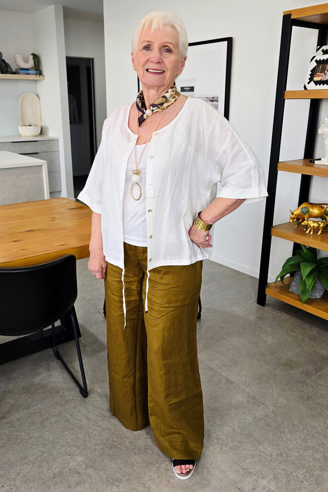 Eb &amp; Ive White Button Top/Jacket