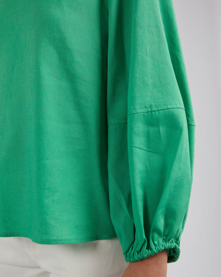 GREEN ROSA TOP