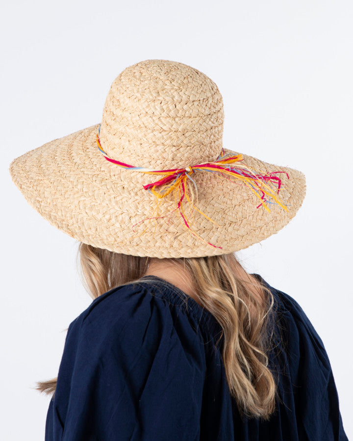 NATURAL COLOURED RAFFIA HAT