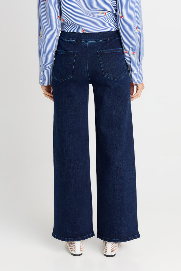 Betty Basics Straight Stretch Jean