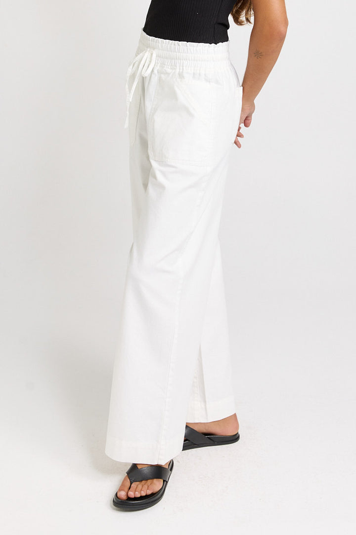 Betty Basics White Saffra Relaxed Jeans