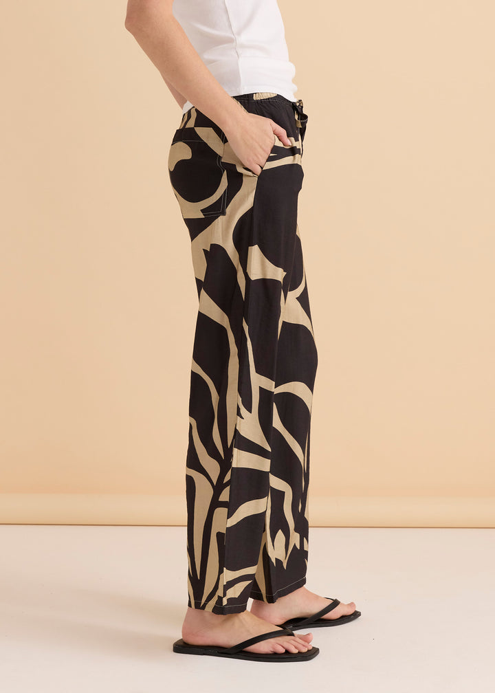 Betty Basics Sutton Relaxed Pant