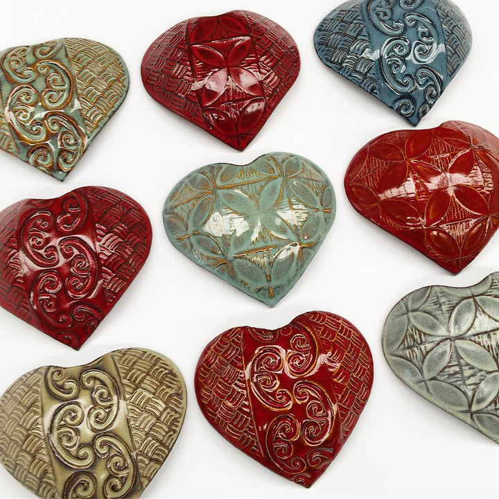 LARGE TAPA WALL HEART - RAPT ONLINE