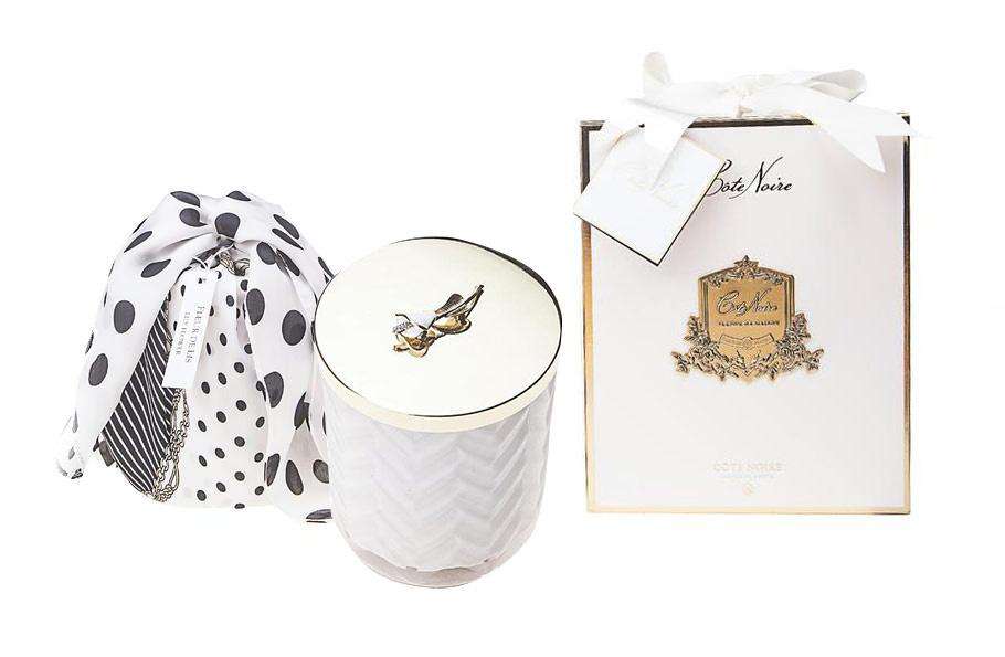 WHITE GOLDEN LILY CANDLE